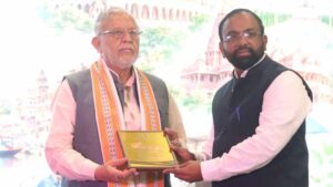 यूपी इंटरनेशनल ट्रेड शो में ‘वित्तीय समावेशन-बीमा जरूरी है’ कार्यक्रम में बोले वित्त मंत्री