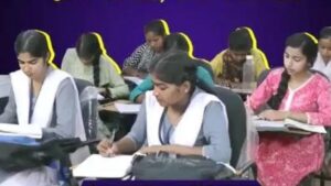 चूल्हे-चौके से लाइब्रेरी तक पहुंचीं बिहार की महिलाएं, बनीं ‘डिजिटल एडुप्रेन्योर’; 61% छात्राएं उठा रहीं लाभ