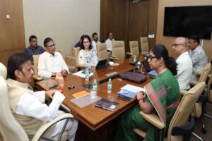 बालाघाट में स्वास्थ्य सेवाओं की पहुंच और डिलीवरी व्यवस्था करें सुदृढ़: उप मुख्यमंत्री  शुक्ल