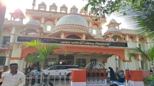 टीकमगढ़ नगर पालिका अध्यक्ष उपचुनाव पर लगी रोक, नामांकन प्रक्रिया शुरू होने से पहले निर्वाचन आयोग का बड़ा फैसला