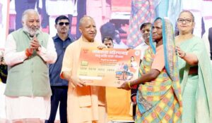 योगी सरकार का बुजुर्गों को बड़ा तोहफा, सस्ते किराये पर मिलेगा सुरक्षित मकान; नीति पर काम शुरू