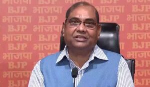 तुष्टिकरण से लेकर कथनी-करनी तक, सपा की राजनीति पर उठे सवाल; जानें क्या है पूरा मामला