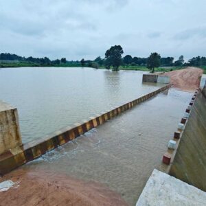 374.96 लाख रुपये की लागत से तैयार जल संरचना बनी सिंचाई, निस्तारी और मवेशियों के पेयजल का आधार