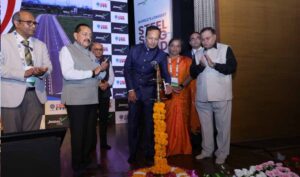 जिंदल स्टील ने रचा इतिहास, दुनिया की सबसे लंबी स्टील स्लैग रोड बनाकर बनाया गिनीज रिकॉर्ड