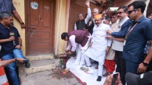 सिंहस्थ 2028 की तैयारी शुरू, CM मोहन यादव ने पैतृक मकान में गेती चलाकर किया मेगा प्लान का शुभारंभ
