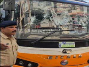 इंदौर में तेज रफ्तार सिटी बस का कहर, 4 लोग चपेट में आए; एक की मौत