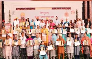 पंजाब में नशे के खिलाफ जागरूकता अभियान, आंगनवाड़ी कार्यकर्ताओं को मिली खेल किट
