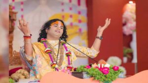 विवाह से लेकर प्रेम तक, अनिरुद्धाचार्य ने ‘लव क्लास’ में बताई रिश्तों की राह