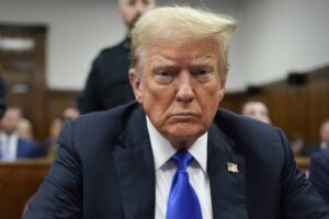 Trump Birthright Citizenship: अमेरिकी नागरिकता पर ट्रंप का दांव फिर फेल, कोर्ट ने नए आदेश पर लगाई रोक