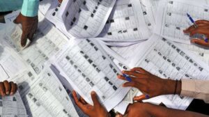 Form-6 को लेकर चुनाव आयोग ने किया साफ, अतिरिक्त घोषणा पत्र देने की जरूरत नहीं