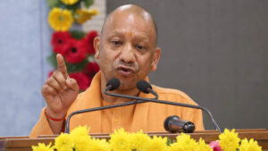 योगी सरकार का शिक्षकों को सम्मान, उत्कृष्ट योगदान देने वाले 81 शिक्षक होंगे पुरस्कृत