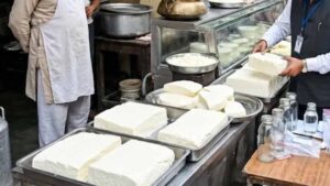 पनीर में फॉर्मलिन की आशंका से बढ़ी चिंता, भागलपुर में खाद्य पदार्थों की जांच धीमी