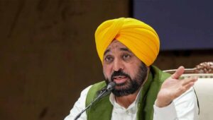 भगवंत मान की फ्रांस यात्रा पर विवाद, हाईकोर्ट पहुंचा मामला