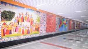 UP News: आगरा मेट्रो स्टेशन की दीवारों पर दिखेगी रामायण, खास थीम से सजेगा मेडिकल कॉलेज