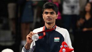 एशियन पैरा गेम्स 2026: IAS सुहास यथिराज ने बैडमिंटन में भारत को दिलाया कांस्य पदक