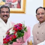 मुख्यमंत्री  विष्णु देव साय से सांसद  धर्मेंद्र प्रधान ने की शिष्टाचार भेंट