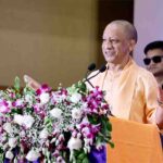 अयोध्या से चित्रकूट तक गूंजे रामायण के श्लोक, यूपी के सभी जिलों में धूमधाम से मनी महर्षि वाल्मीकि जयंती