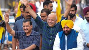 पंजाब में चुनावी हलचल तेज, AAP की पहली उम्मीदवार सूची का इंतजार; वारिस पंजाब दे की 4 नेताओं पर कार्रवाई