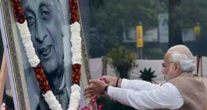 स्टैच्यू ऑफ यूनिटी पहुंचे पीएम मोदी, सरदार पटेल को दी श्रद्धांजलि; विकास परियोजनाओं की रखी आधारशिला