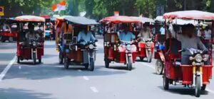 ई-रिक्शा में 4 से ज्यादा यात्री नहीं बैठा सकेंगे चालक, बिना रजिस्ट्रेशन पकड़े जाने पर वाहन होगा जब्त