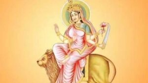 मां कात्यायनी को चढ़ाएं शहद का भोग, जानें पूजा मंत्र और आरती
