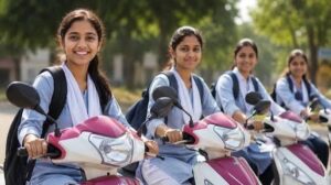 योगी सरकार का छात्राओं को तोहफा, पहले चरण में 25 हजार बेटियों को मिलेगी स्कूटी