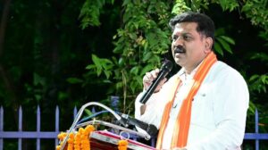 पत्रकार पंकज शर्मा की स्मृति को सम्मान, डिप्टी CM विजय शर्मा ने प्रतिमा का किया अनावरण