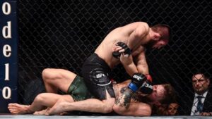 UFC Fight Rules: ऑक्टागन में कैसे जीतते हैं फाइटर्स, नॉकआउट से लेकर पॉइंट सिस्टम तक पूरी जानकारी