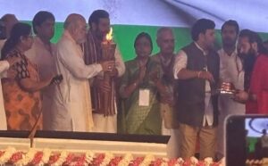 अमित शाह ने गिनाईं मोदी सरकार की उपलब्धियां, बोले- करोड़ों लोगों को गरीबी से मिली मुक्ति