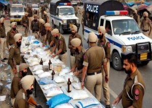 Punjab News: नशा तस्करों पर कसेगा शिकंजा, 6 IPS अधिकारियों को सौंपी गई जिम्मेदारी