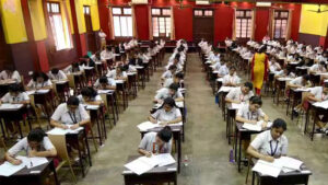 यूपी बोर्ड परीक्षा 2027: योगी सरकार ने जारी की 7,526 प्रस्तावित परीक्षा केंद्रों की सूची, पारदर्शिता पर जोर