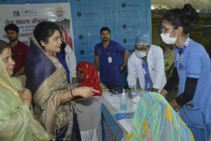 स्वस्थ समाज के निर्माण के लिए स्वास्थ्य के प्रति सजग रहना आवश्यक : राज्यमंत्रीगौर