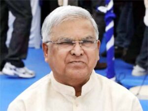 राज्यपाल द्वारा आदिशक्ति की आरती से हुआ शुभारंभ