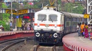 Diwali-Chhath Special Trains: त्योहारों पर घर जाने वालों के लिए खुशखबरी, भोपाल से शुरू होंगी 3 विशेष ट्रेनें